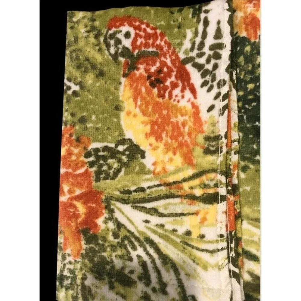 Tropical Island Sands Parrot Palm Plush Hand Towels Beach Summer House Set of 2